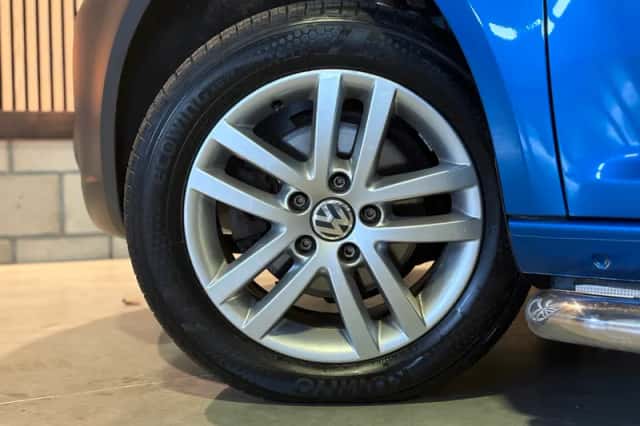 Volkswagen Caddy (2014) thumbnail 6