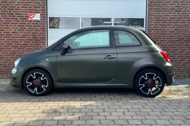Fiat 500 (2018) thumbnail 4