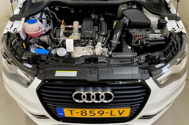 Audi A1 (2014) thumbnail 5