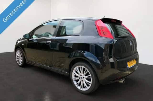 Fiat Grande Punto (2006) thumbnail 5