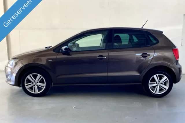 Volkswagen Polo (2013) thumbnail 2