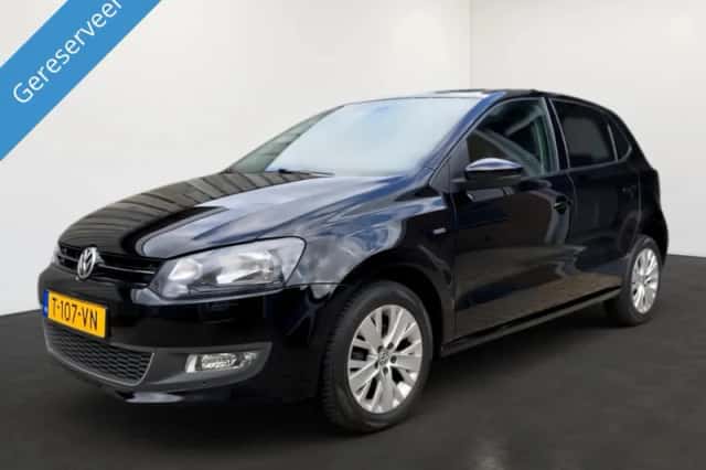 Volkswagen Polo (2013) thumbnail 1