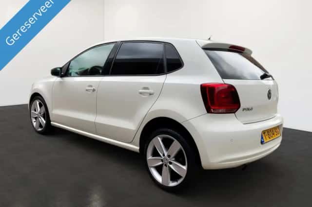 Volkswagen Polo (2012) thumbnail 5