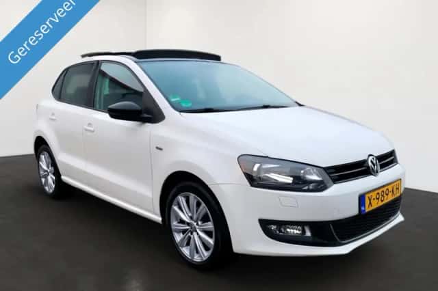 Volkswagen Polo (2012) thumbnail 2
