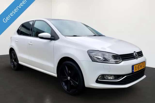 Volkswagen Polo (2014) thumbnail 2