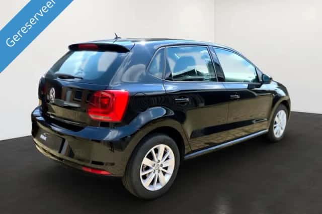 Volkswagen Polo (2014) thumbnail 4
