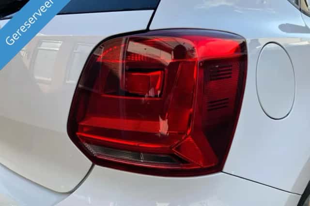 Volkswagen Polo (2016) thumbnail 6