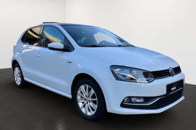 Volkswagen Polo (2015) thumbnail 2