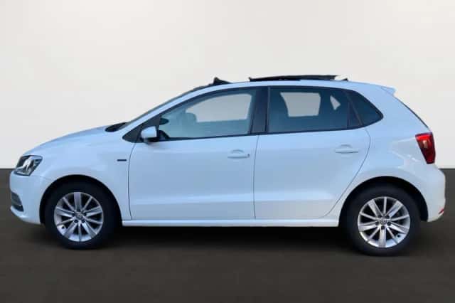 Volkswagen Polo (2015) thumbnail 6