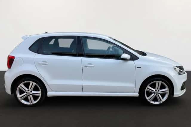 Volkswagen Polo (2015) thumbnail 3