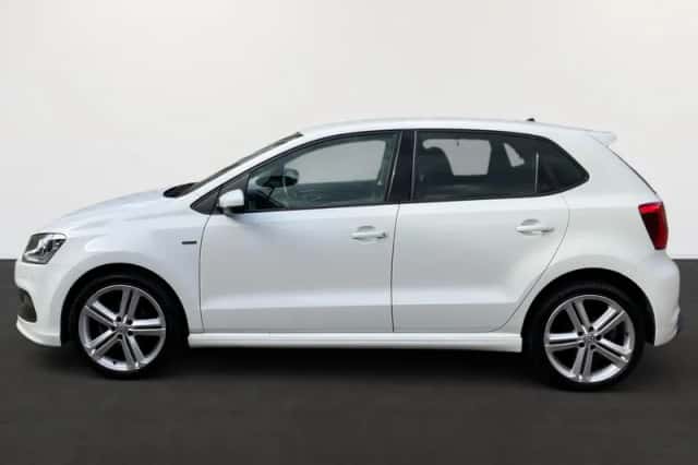 Volkswagen Polo (2015) thumbnail 6