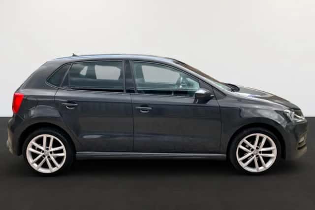 Volkswagen Polo (2015) thumbnail 3