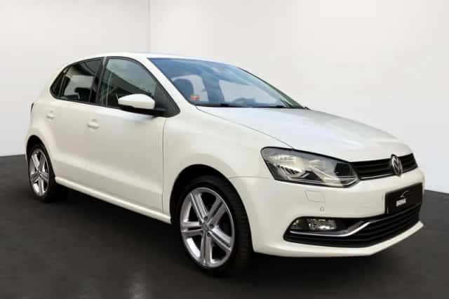 Volkswagen Polo (2015) thumbnail 2