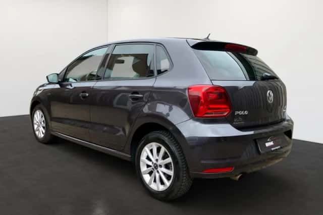 Volkswagen Polo (2015) thumbnail 5