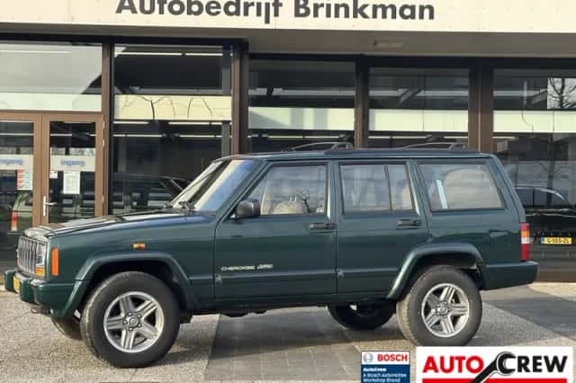 Jeep Cherokee (2000) thumbnail 2