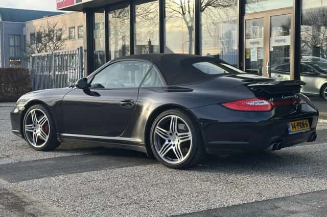 Porsche 911 (2009) thumbnail 6