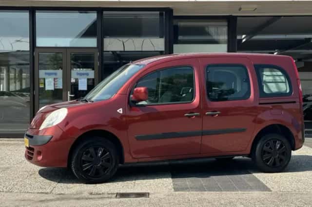 Renault Kangoo (2009) thumbnail 1