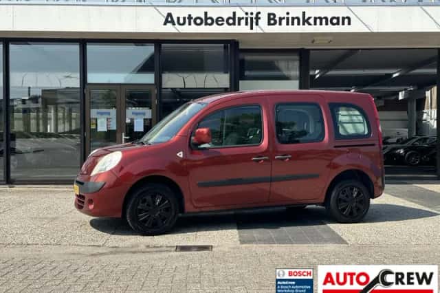 Renault Kangoo (2009) thumbnail 2