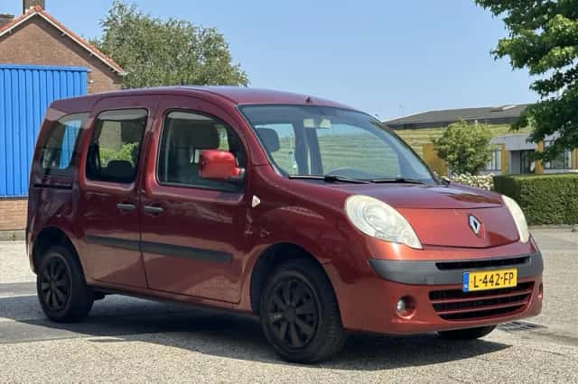 Renault Kangoo (2009) thumbnail 4