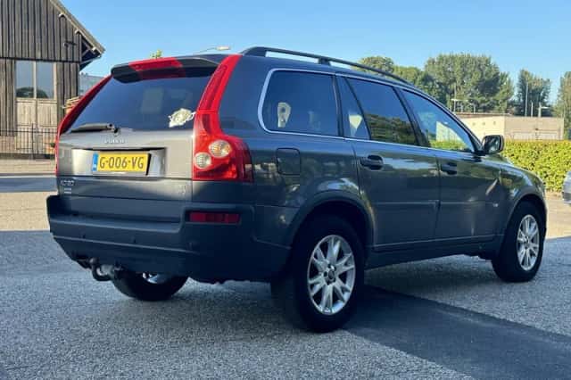 Volvo XC90 (2004) thumbnail 4