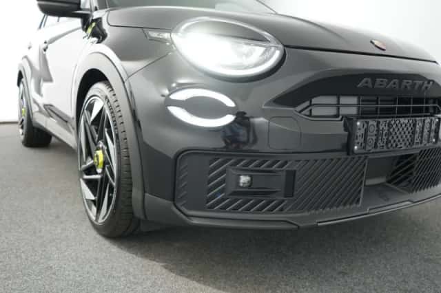 Abarth 600e (2025) thumbnail 35