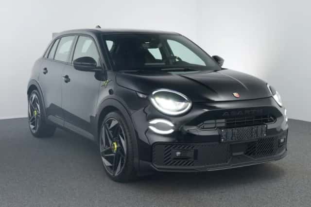 Abarth 600e (2025) thumbnail 9