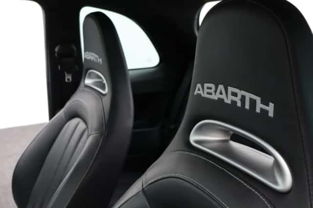 Abarth 595 (2017) thumbnail 15