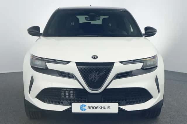 Alfa Romeo Junior (2026) thumbnail 5