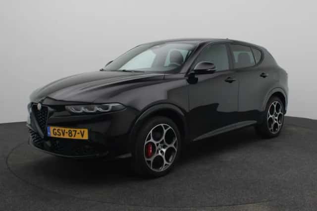 Alfa Romeo Tonale (2024) thumbnail 1