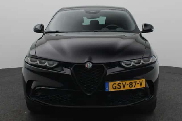 Alfa Romeo Tonale (2024) thumbnail 5