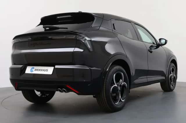 Alfa Romeo Junior (2026) thumbnail 2