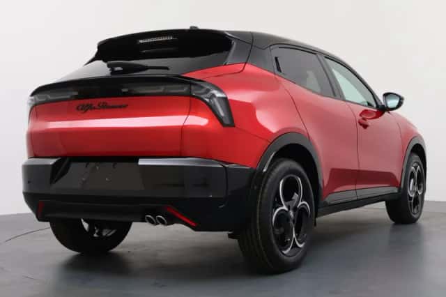 Alfa Romeo Junior (2026) thumbnail 2