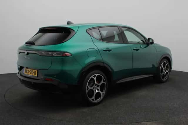 Alfa Romeo Tonale (2025) thumbnail 2