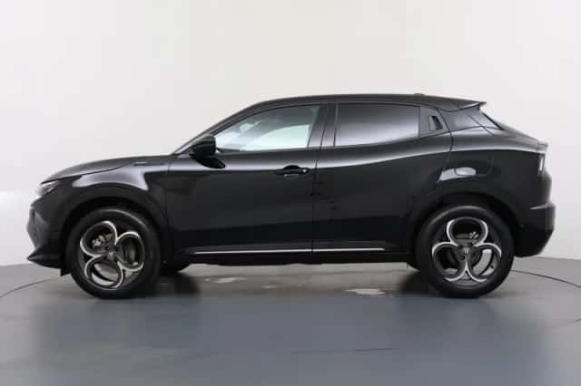 Alfa Romeo Junior (2026) thumbnail 2