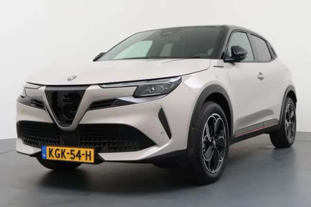 Alfa Romeo Junior (2026) thumbnail 1