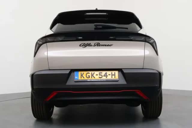 Alfa Romeo Junior (2026) thumbnail 6