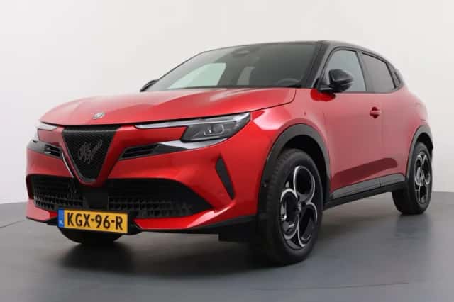 Alfa Romeo Junior (2026) thumbnail 1