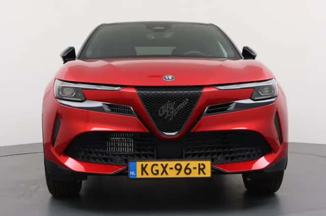 Alfa Romeo Junior (2026) thumbnail 5