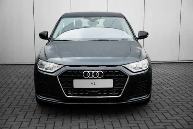 Audi A1 (2025) thumbnail 3