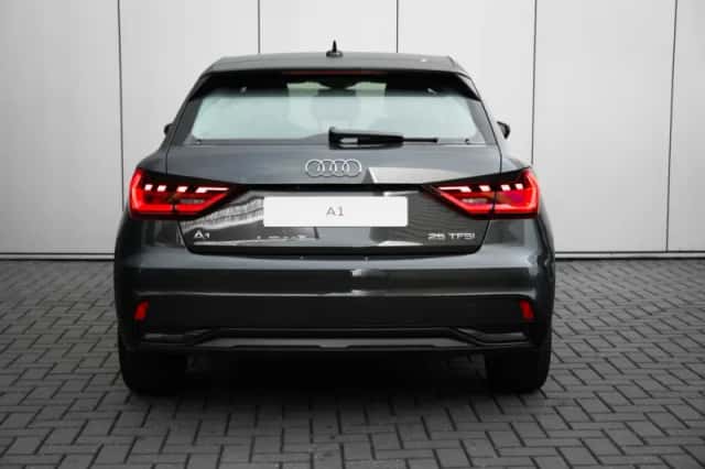 Audi A1 (2025) thumbnail 4