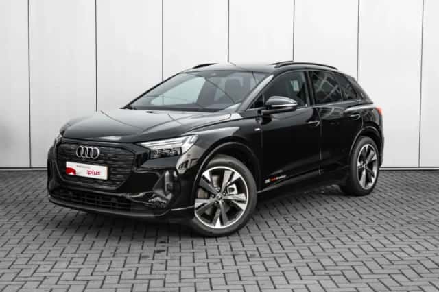 Audi Q4 e-tron (2025) thumbnail 1