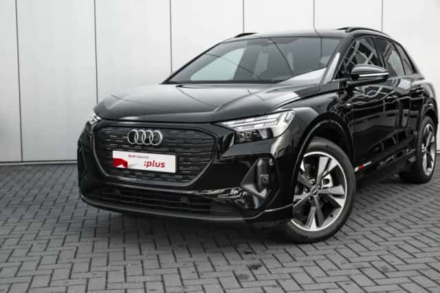 Audi Q4 e-tron (2025) thumbnail 6