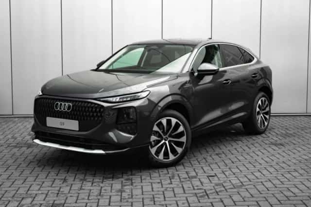 Audi Q3 (2026) thumbnail 1