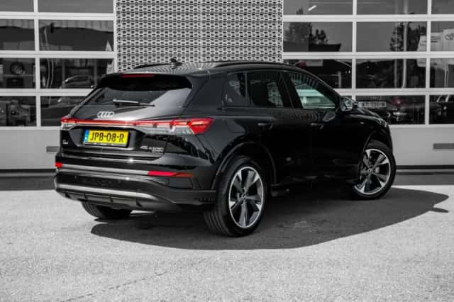 Audi Q4 e-tron (2026) thumbnail 2