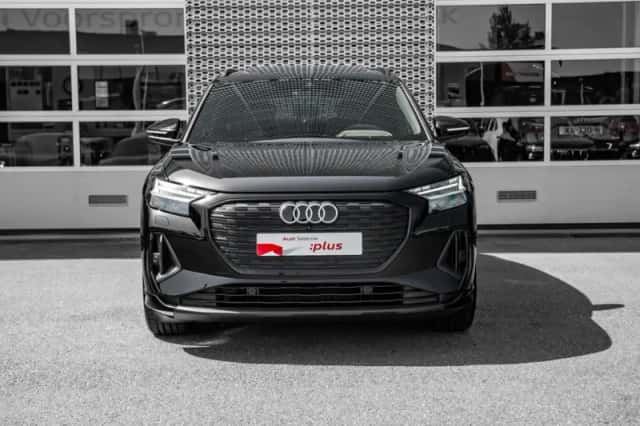 Audi Q4 e-tron (2026) thumbnail 3
