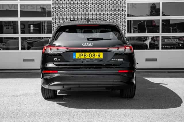 Audi Q4 e-tron (2026) thumbnail 4