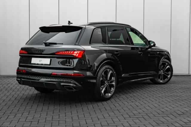 Audi Q7 (2026) thumbnail 2