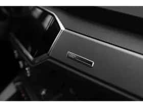 Audi Q3 (2023) thumbnail 15