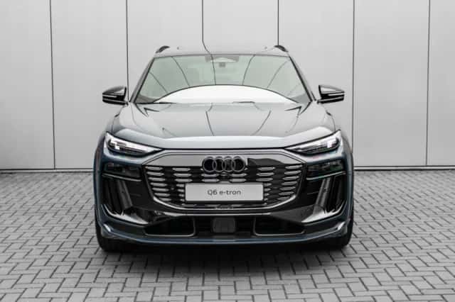 Audi Q6 e-tron (2026) thumbnail 3
