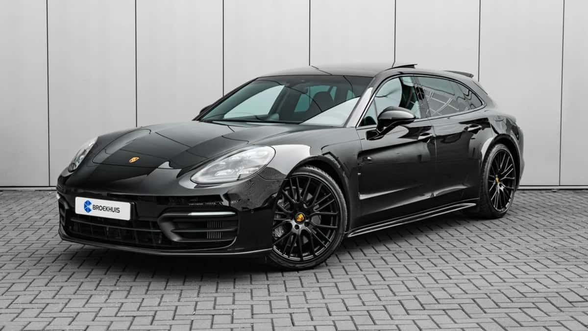 Porsche Panamera (2022) — foto 1